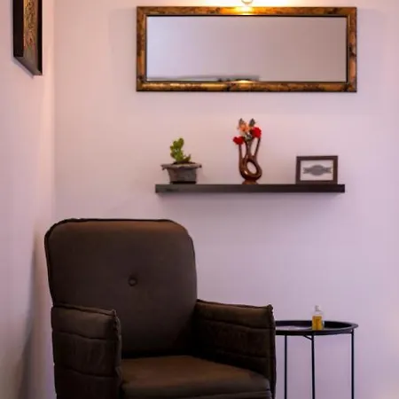 Kolev - Two Bedroom Cozy Apartment *