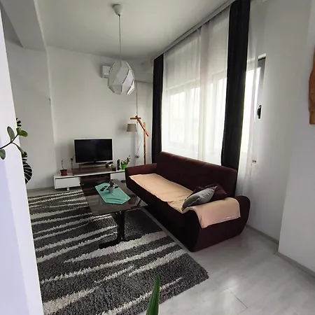 Apartment Kolev - Two Bedroom Cozy Skopje